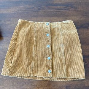 FOREVER 21 MINI SKIRT